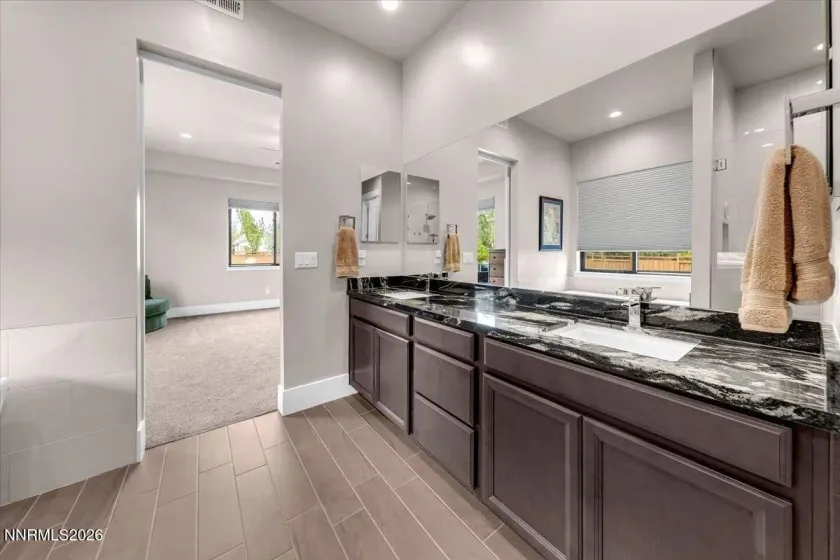 7347 Diamond Oaks, Sparks, Nevada 89436, 4 Bedrooms Bedrooms, ,4 BathroomsBathrooms,Residential,Residential,Diamond Oaks,260004350