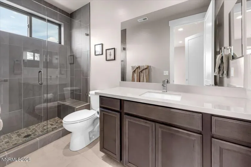 7347 Diamond Oaks, Sparks, Nevada 89436, 4 Bedrooms Bedrooms, ,4 BathroomsBathrooms,Residential,Residential,Diamond Oaks,260004350