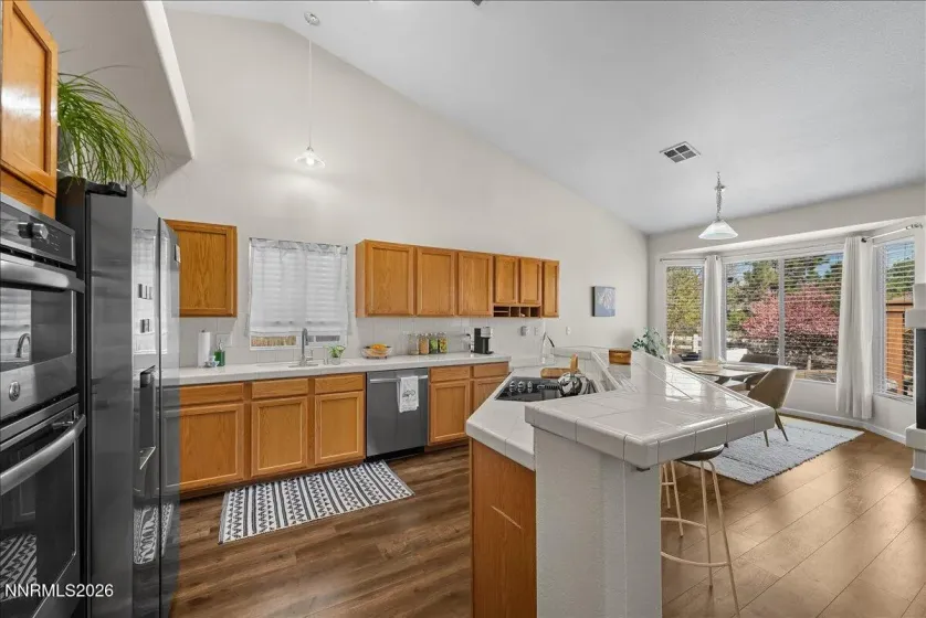 3215 Mirador, Sparks, Nevada 89436, 3 Bedrooms Bedrooms, ,3 BathroomsBathrooms,Residential,Residential,Mirador,260004353