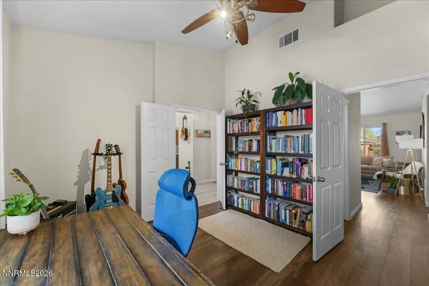 3215 Mirador, Sparks, Nevada 89436, 3 Bedrooms Bedrooms, ,3 BathroomsBathrooms,Residential,Residential,Mirador,260004353