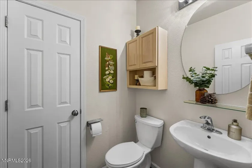 3215 Mirador, Sparks, Nevada 89436, 3 Bedrooms Bedrooms, ,3 BathroomsBathrooms,Residential,Residential,Mirador,260004353