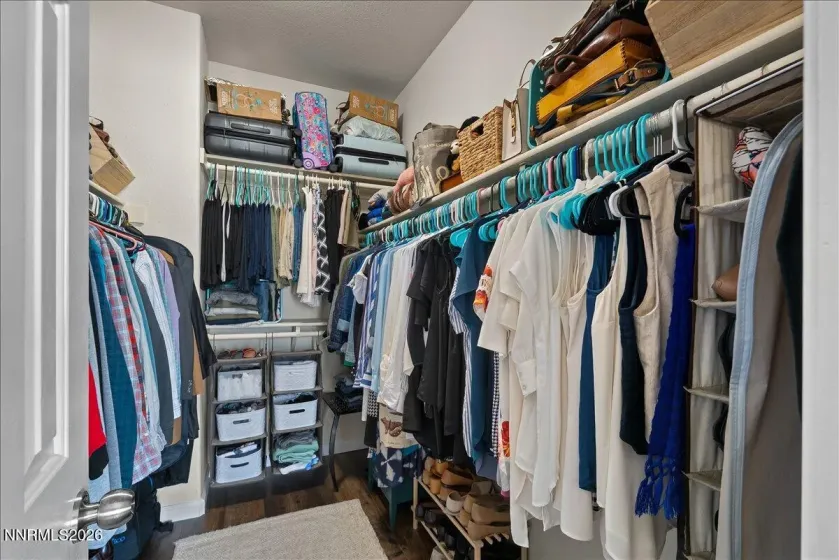 3215 Mirador, Sparks, Nevada 89436, 3 Bedrooms Bedrooms, ,3 BathroomsBathrooms,Residential,Residential,Mirador,260004353