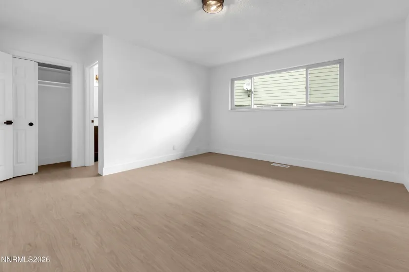 1001 Kings, Reno, Nevada 89503, 2 Bedrooms Bedrooms, ,2 BathroomsBathrooms,Residential,Residential,Kings,260004358