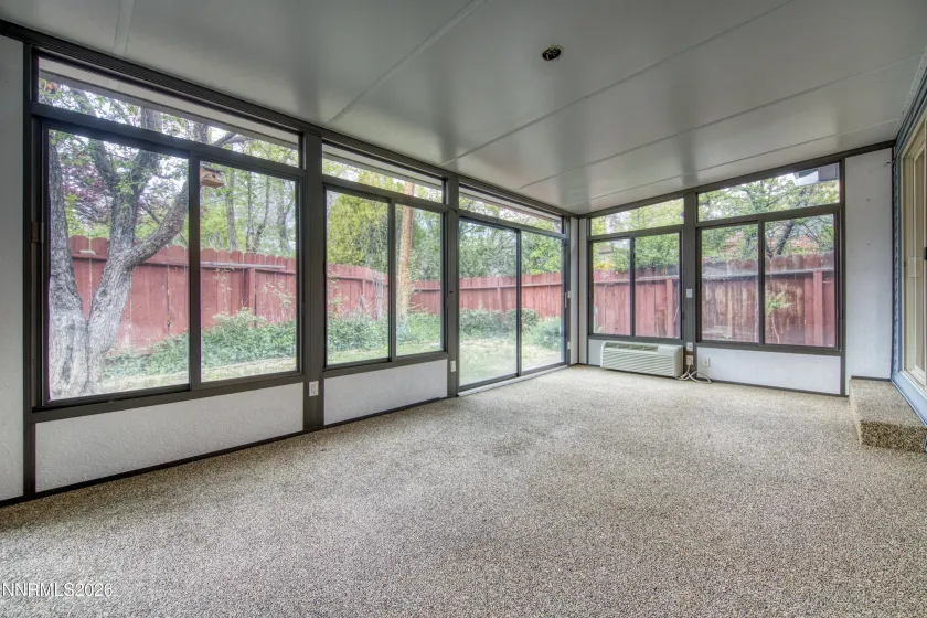 1001 Kings, Reno, Nevada 89503, 2 Bedrooms Bedrooms, ,2 BathroomsBathrooms,Residential,Residential,Kings,260004358