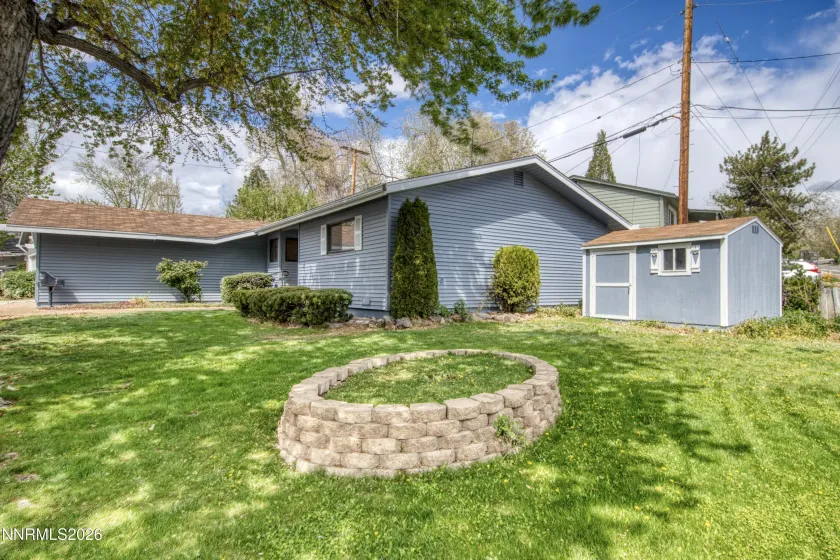 1001 Kings, Reno, Nevada 89503, 2 Bedrooms Bedrooms, ,2 BathroomsBathrooms,Residential,Residential,Kings,260004358