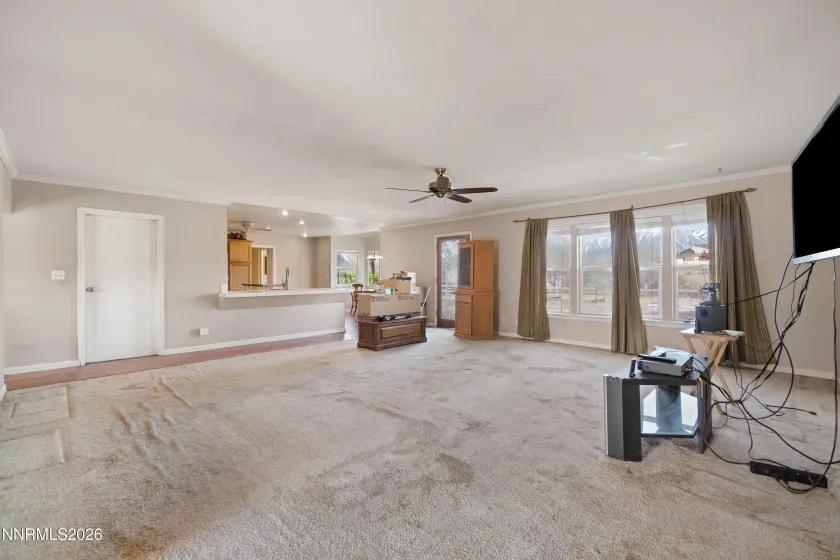 726 Pinto, Gardnerville, Nevada 89410, 3 Bedrooms Bedrooms, ,3 BathroomsBathrooms,Residential,Residential,Pinto,260003407