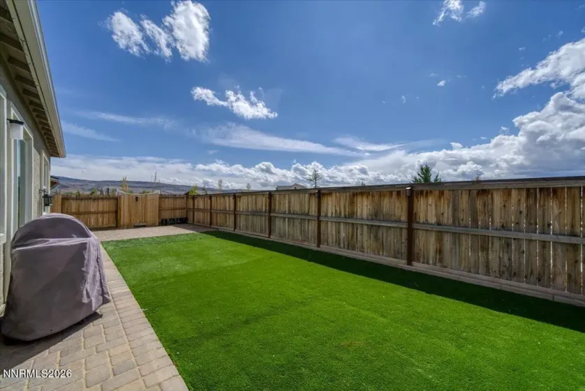 2415 Metolius, Sparks, Nevada 89436, 3 Bedrooms Bedrooms, ,2 BathroomsBathrooms,Residential,Residential,Metolius,260004360