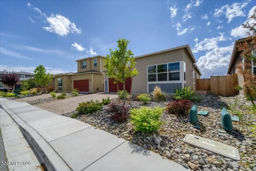 2415 Metolius, Sparks, Nevada 89436, 3 Bedrooms Bedrooms, ,2 BathroomsBathrooms,Residential,Residential,Metolius,260004360
