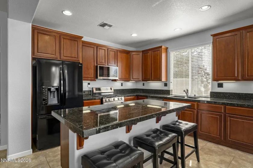 2590 Country Falls, Reno, Nevada 89521, 3 Bedrooms Bedrooms, ,2 BathroomsBathrooms,Residential,Residential,Country Falls,260004361