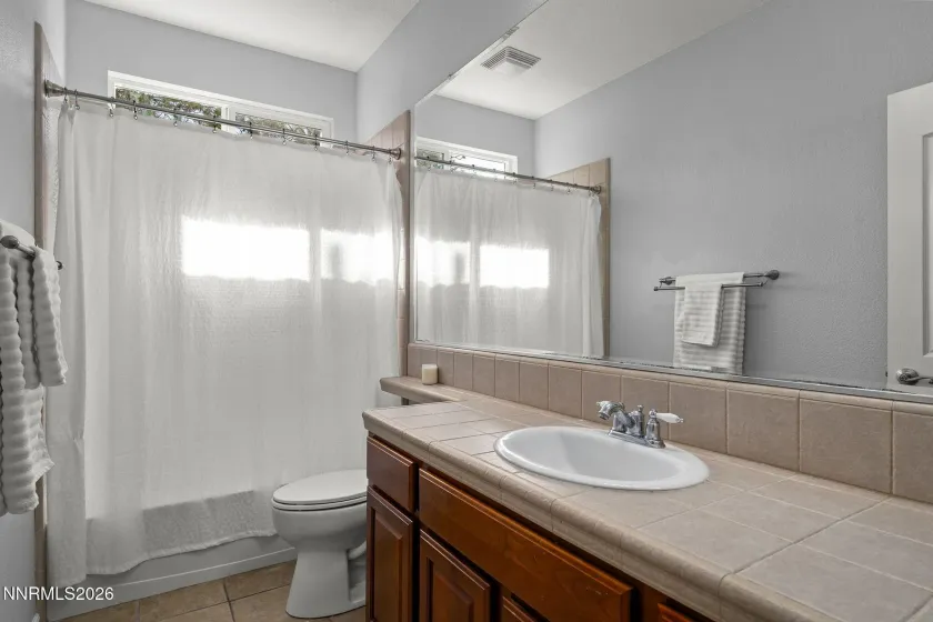 2590 Country Falls, Reno, Nevada 89521, 3 Bedrooms Bedrooms, ,2 BathroomsBathrooms,Residential,Residential,Country Falls,260004361