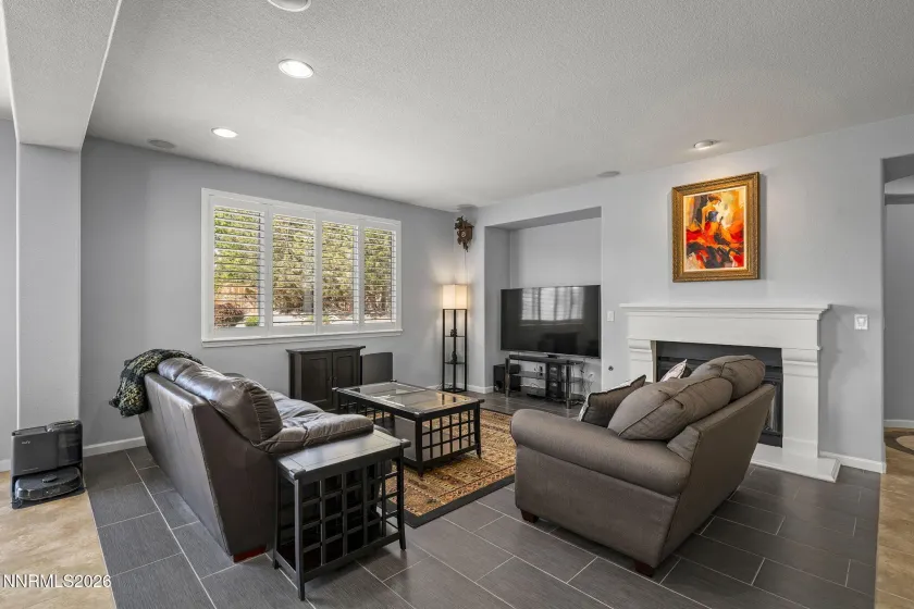 2590 Country Falls, Reno, Nevada 89521, 3 Bedrooms Bedrooms, ,2 BathroomsBathrooms,Residential,Residential,Country Falls,260004361