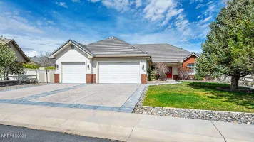402 Chianti, Dayton, Nevada 89403, 3 Bedrooms Bedrooms, ,2 BathroomsBathrooms,Residential,Residential,Chianti,260004365
