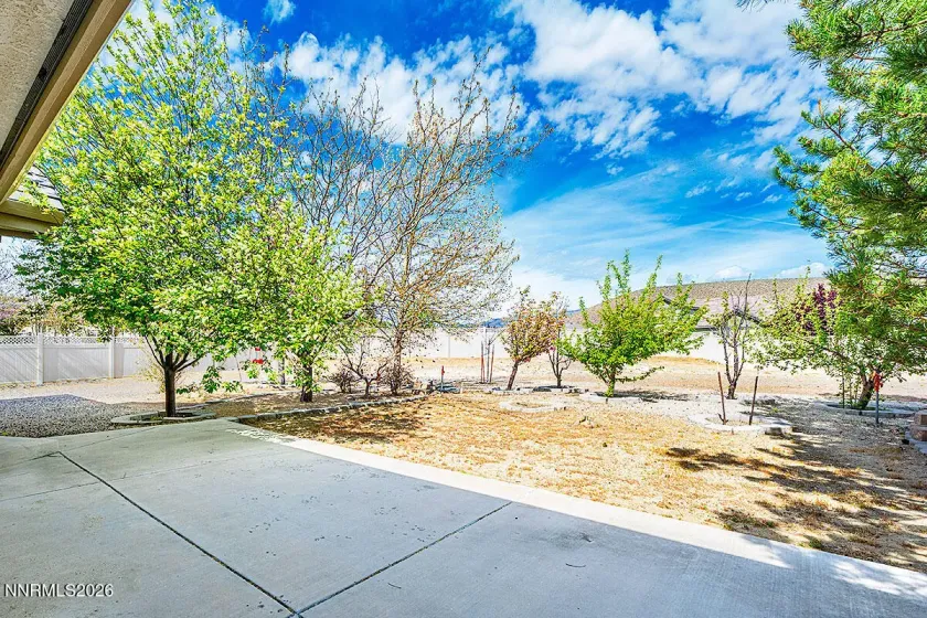 402 Chianti, Dayton, Nevada 89403, 3 Bedrooms Bedrooms, ,2 BathroomsBathrooms,Residential,Residential,Chianti,260004365