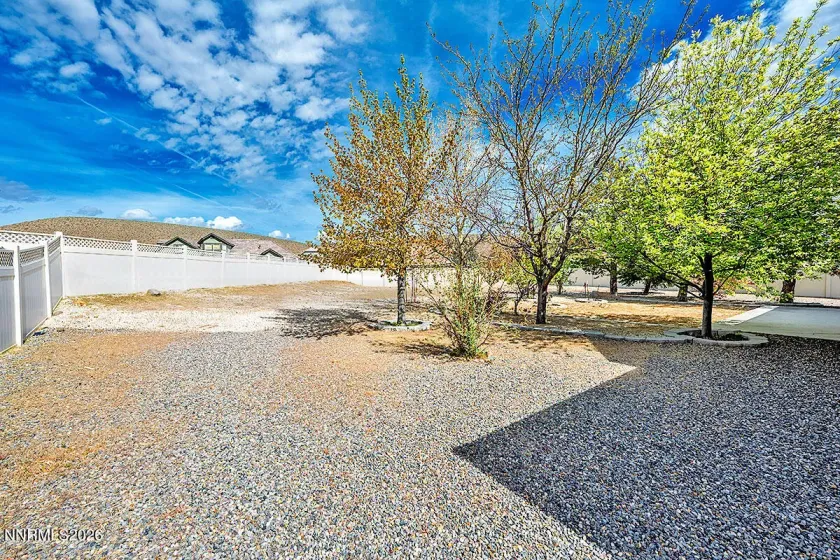 402 Chianti, Dayton, Nevada 89403, 3 Bedrooms Bedrooms, ,2 BathroomsBathrooms,Residential,Residential,Chianti,260004365