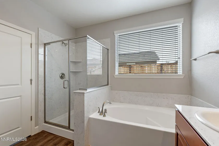 5961 Red Stable, Sparks, Nevada 89436, 3 Bedrooms Bedrooms, ,2 BathroomsBathrooms,Residential,Residential,Red Stable,260004368