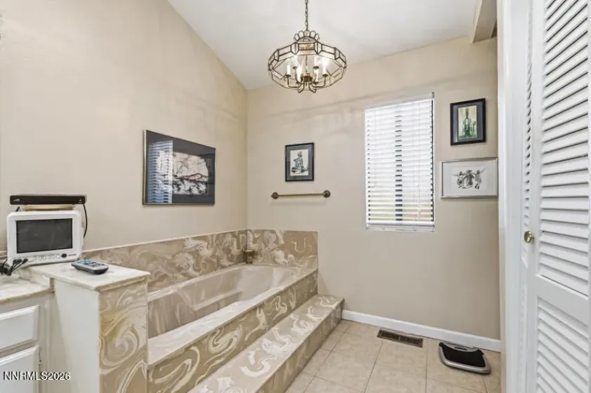 6481 Meadow Hill, Reno, Nevada 89519, 4 Bedrooms Bedrooms, ,3 BathroomsBathrooms,Residential,Residential,Meadow Hill,260004370