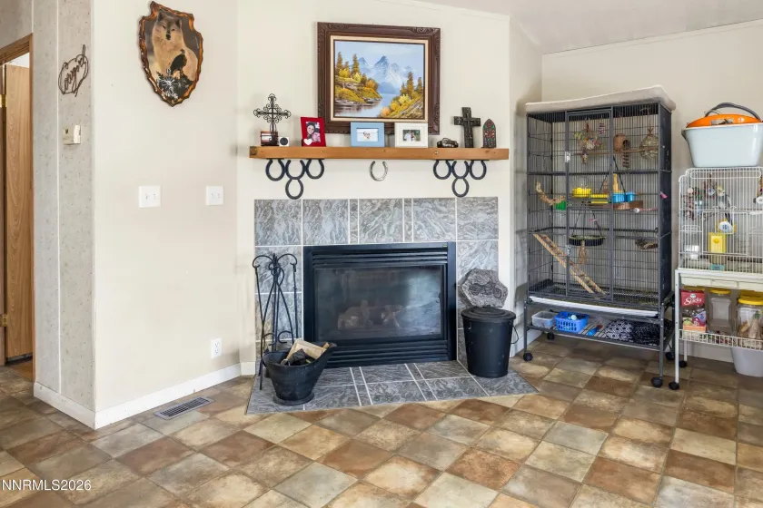 3717 Hillsboro, Fallon, Nevada 89406, 3 Bedrooms Bedrooms, ,2 BathroomsBathrooms,Residential,Residential,Hillsboro,260004372