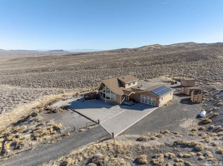 2330 Hillcrest, Fernley, Nevada 89408, 2 Bedrooms Bedrooms, ,3 BathroomsBathrooms,Residential,Residential,Hillcrest,250000577