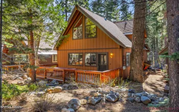 599 Crest, Incline Village, Nevada 89451, 2 Bedrooms Bedrooms, ,2 BathroomsBathrooms,Residential,Residential,Crest,260004375