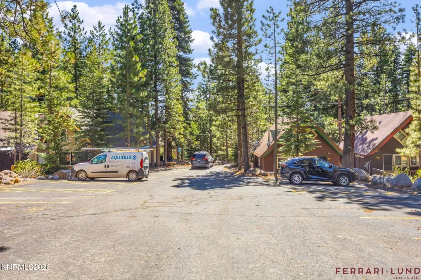 599 Crest, Incline Village, Nevada 89451, 2 Bedrooms Bedrooms, ,2 BathroomsBathrooms,Residential,Residential,Crest,260004375