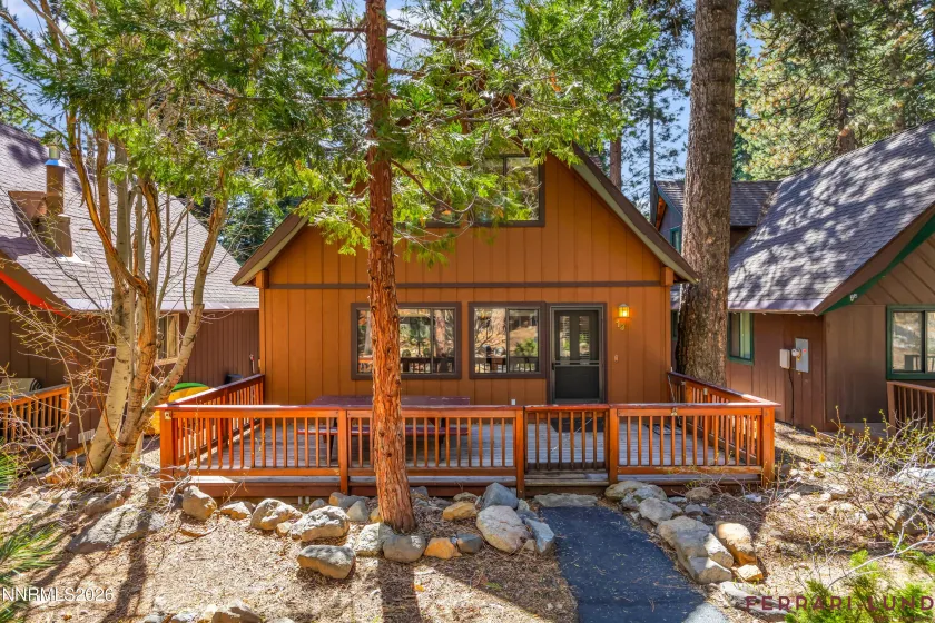 599 Crest, Incline Village, Nevada 89451, 2 Bedrooms Bedrooms, ,2 BathroomsBathrooms,Residential,Residential,Crest,260004375