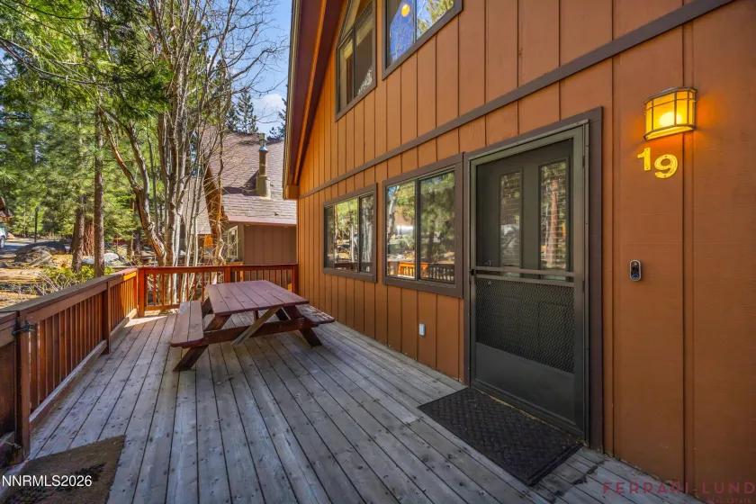 599 Crest, Incline Village, Nevada 89451, 2 Bedrooms Bedrooms, ,2 BathroomsBathrooms,Residential,Residential,Crest,260004375