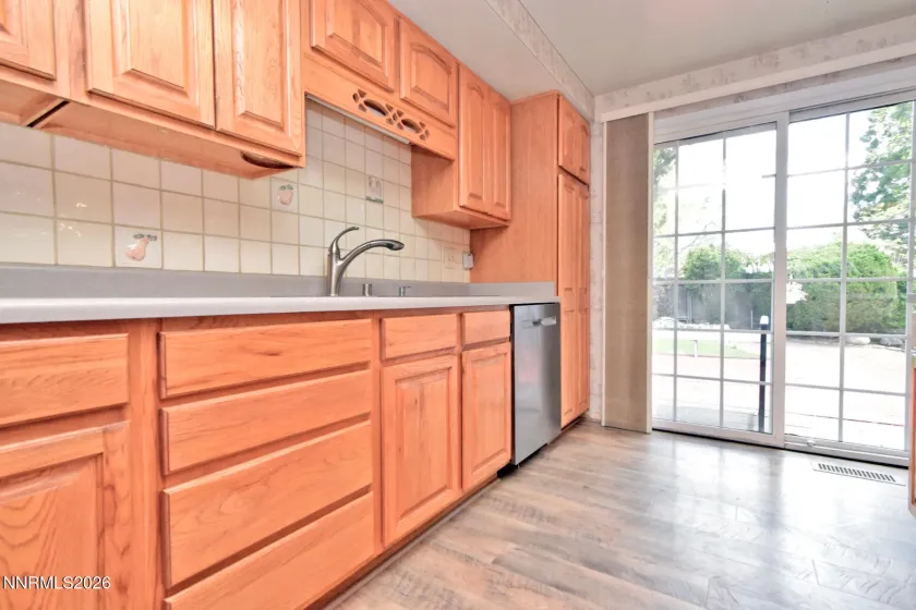 2825 Knight, Reno, Nevada 89509, 3 Bedrooms Bedrooms, ,2 BathroomsBathrooms,Residential,Residential,Knight,260004376