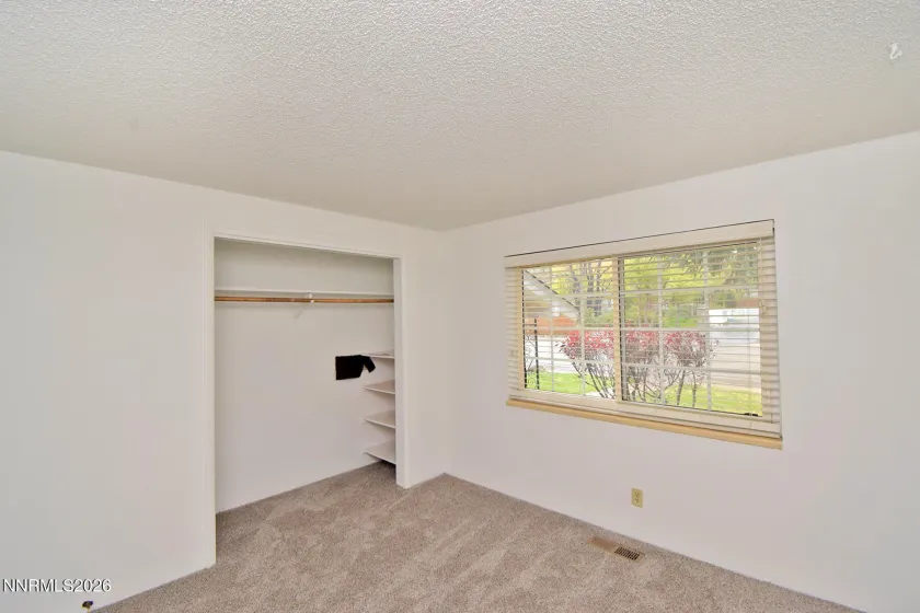 2825 Knight, Reno, Nevada 89509, 3 Bedrooms Bedrooms, ,2 BathroomsBathrooms,Residential,Residential,Knight,260004376