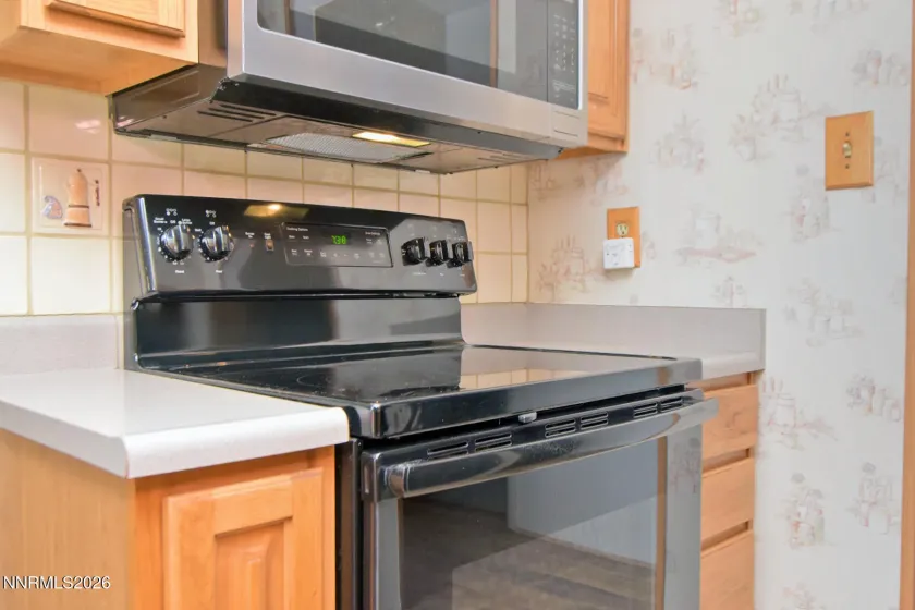 2825 Knight, Reno, Nevada 89509, 3 Bedrooms Bedrooms, ,2 BathroomsBathrooms,Residential,Residential,Knight,260004376