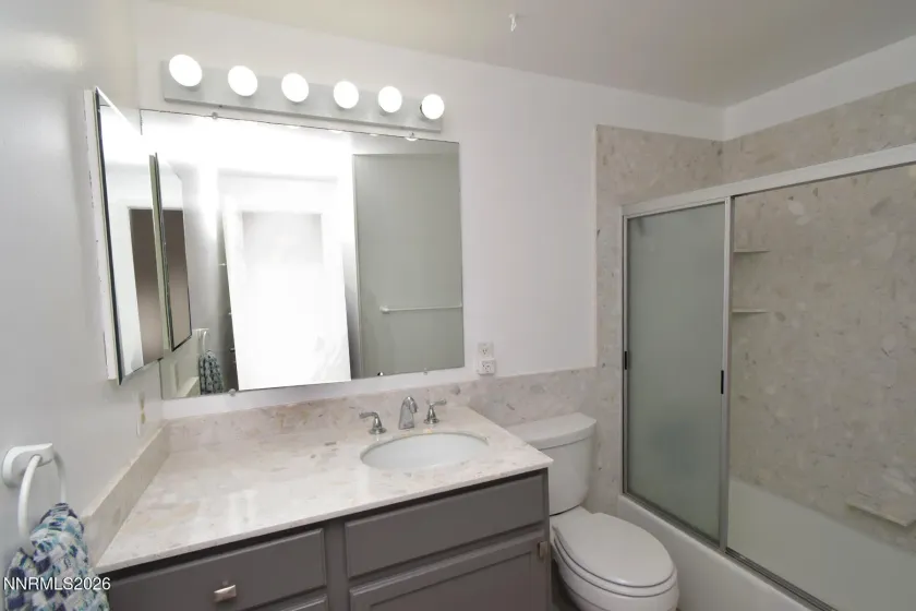 2825 Knight, Reno, Nevada 89509, 3 Bedrooms Bedrooms, ,2 BathroomsBathrooms,Residential,Residential,Knight,260004376