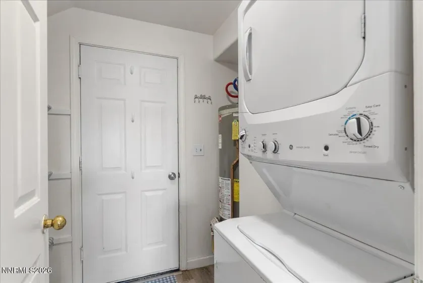 3903-3907 Village, Carson City, Nevada 89701, 6 Bedrooms Bedrooms, ,2 BathroomsBathrooms,Residential Income,Residential,Village,260004377