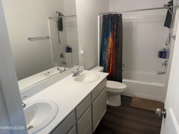 1435 Jett, Carson City, Nevada 89705, 3 Bedrooms Bedrooms, ,3 BathroomsBathrooms,Residential,Residential,Jett,260004382