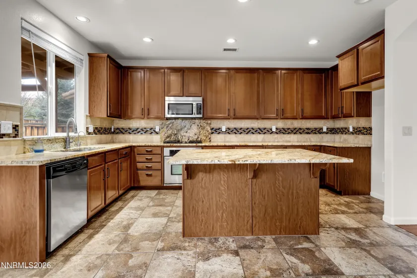 370 Pesaro, Reno, Nevada 89521, 4 Bedrooms Bedrooms, ,3 BathroomsBathrooms,Residential,Residential,Pesaro,260004383