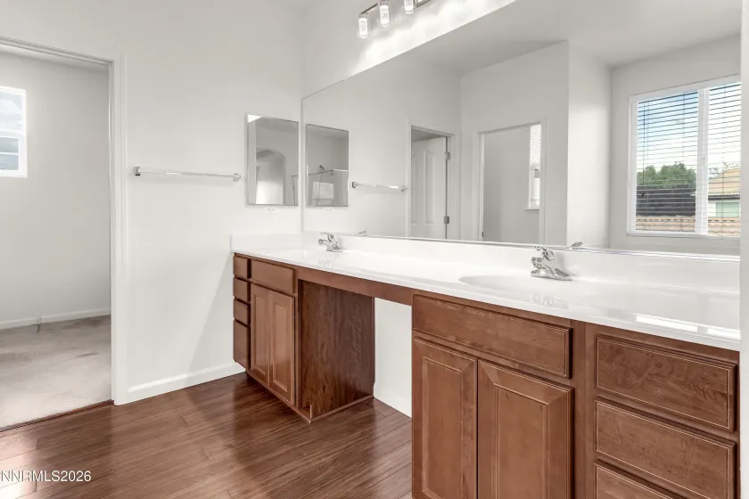 370 Pesaro, Reno, Nevada 89521, 4 Bedrooms Bedrooms, ,3 BathroomsBathrooms,Residential,Residential,Pesaro,260004383