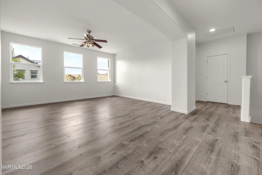 370 Pesaro, Reno, Nevada 89521, 4 Bedrooms Bedrooms, ,3 BathroomsBathrooms,Residential,Residential,Pesaro,260004383