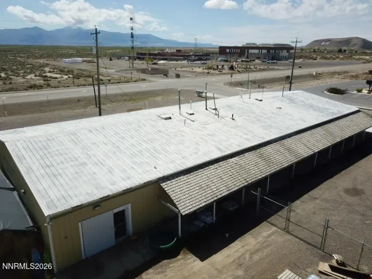 101 Carson, Battle Mountain, Nevada 89820, ,Commercial Sale,Residential,Carson,260004384