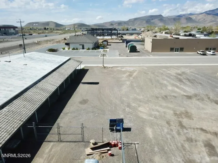 101 Carson, Battle Mountain, Nevada 89820, ,Commercial Sale,Residential,Carson,260004384