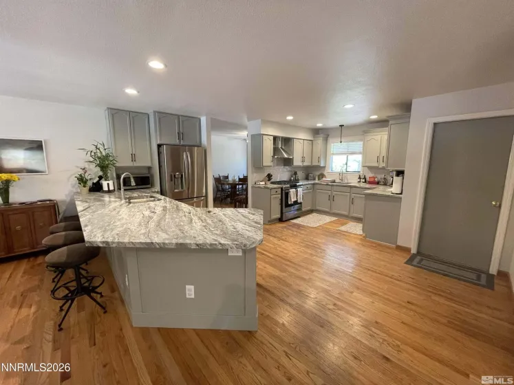 220 Lemming, Reno, Nevada 89523, 3 Bedrooms Bedrooms, ,2 BathroomsBathrooms,Residential,Residential,Lemming,260004388