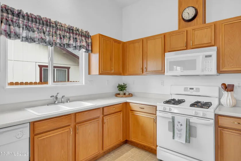 2326 Ruddy, Sparks, Nevada 89441, 3 Bedrooms Bedrooms, ,3 BathroomsBathrooms,Residential,Residential,Ruddy,260004392