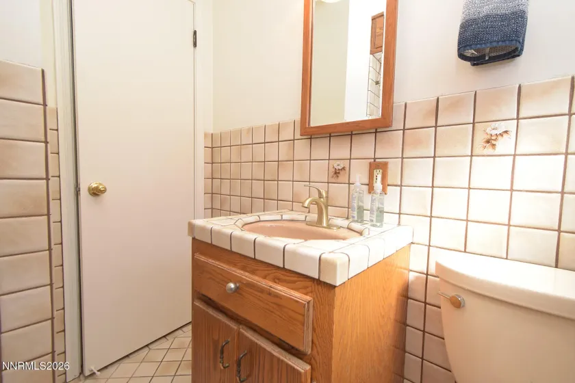 10 J, Sparks, Nevada 89431, 4 Bedrooms Bedrooms, ,2 BathroomsBathrooms,Residential,Residential,J,260004393