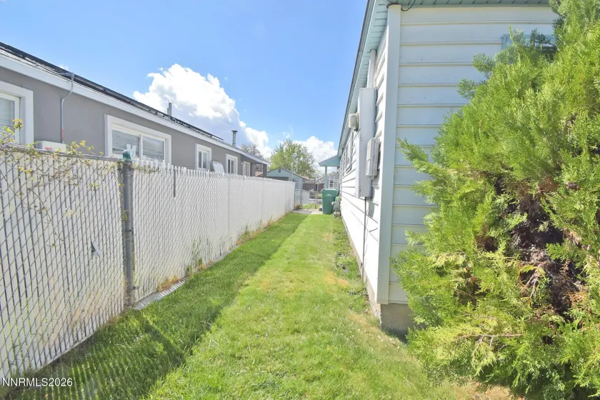 10 J, Sparks, Nevada 89431, 4 Bedrooms Bedrooms, ,2 BathroomsBathrooms,Residential,Residential,J,260004393