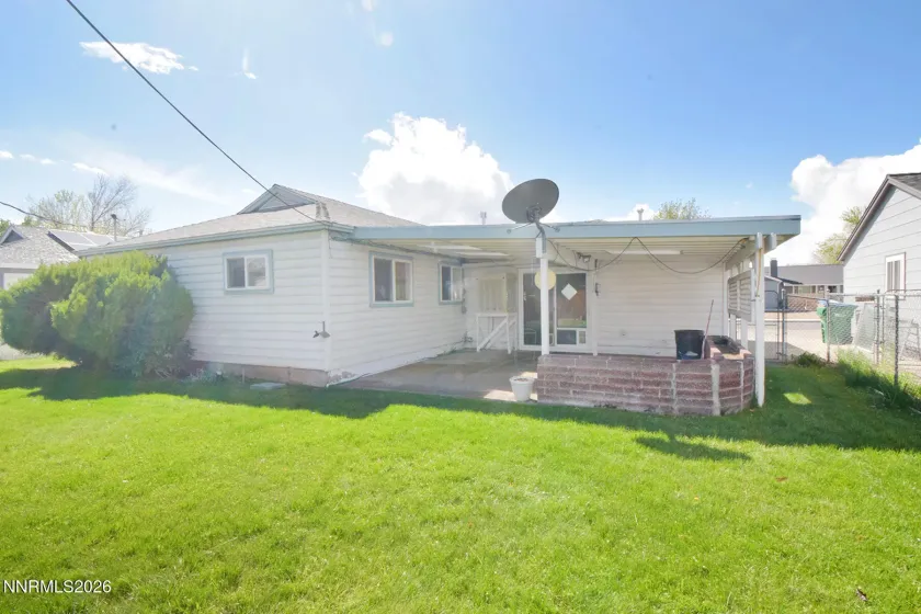 10 J, Sparks, Nevada 89431, 4 Bedrooms Bedrooms, ,2 BathroomsBathrooms,Residential,Residential,J,260004393