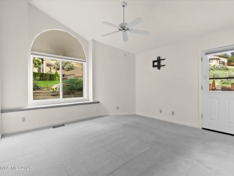 1000 Thompson, Carson City, Nevada 89703, 2 Bedrooms Bedrooms, ,2 BathroomsBathrooms,Residential,Residential,Thompson,260004397