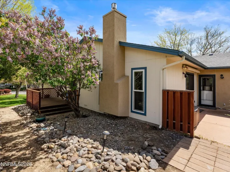 1000 Thompson, Carson City, Nevada 89703, 2 Bedrooms Bedrooms, ,2 BathroomsBathrooms,Residential,Residential,Thompson,260004397