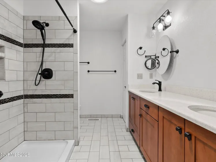 1000 Thompson, Carson City, Nevada 89703, 2 Bedrooms Bedrooms, ,2 BathroomsBathrooms,Residential,Residential,Thompson,260004397