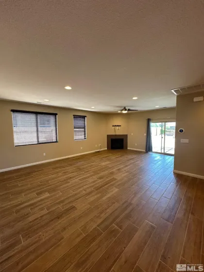 6016 Barrett, Sparks, Nevada 89436, 3 Bedrooms Bedrooms, ,2 BathroomsBathrooms,Residential Lease,Manufactured,Barrett,260004399