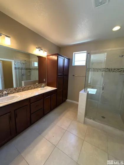 6016 Barrett, Sparks, Nevada 89436, 3 Bedrooms Bedrooms, ,2 BathroomsBathrooms,Residential Lease,Manufactured,Barrett,260004399