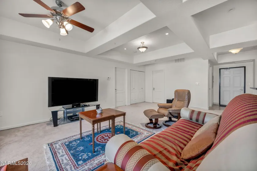 200 2nd, Reno, Nevada 89501, 2 Bedrooms Bedrooms, ,3 BathroomsBathrooms,Residential,Residential,2nd,260004400