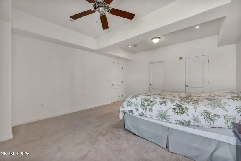 200 2nd, Reno, Nevada 89501, 2 Bedrooms Bedrooms, ,3 BathroomsBathrooms,Residential,Residential,2nd,260004400