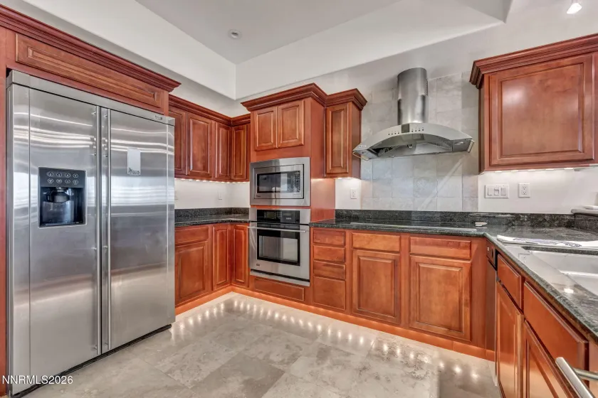 200 2nd, Reno, Nevada 89501, 2 Bedrooms Bedrooms, ,3 BathroomsBathrooms,Residential,Residential,2nd,260004400